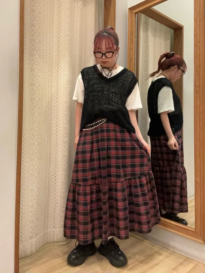 【美品】ベル　エンチャンテッド パールチェーンベルト/earth music&ecology（アース ミュージック