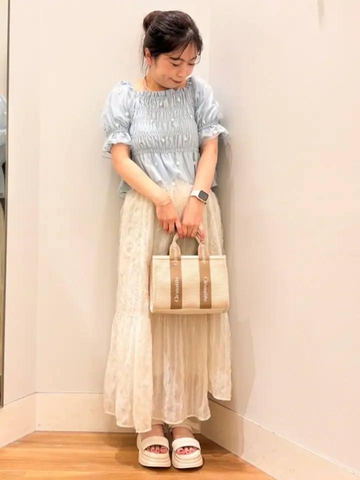 エンブロイダリーチュールティアードスカート/earth music&ecology