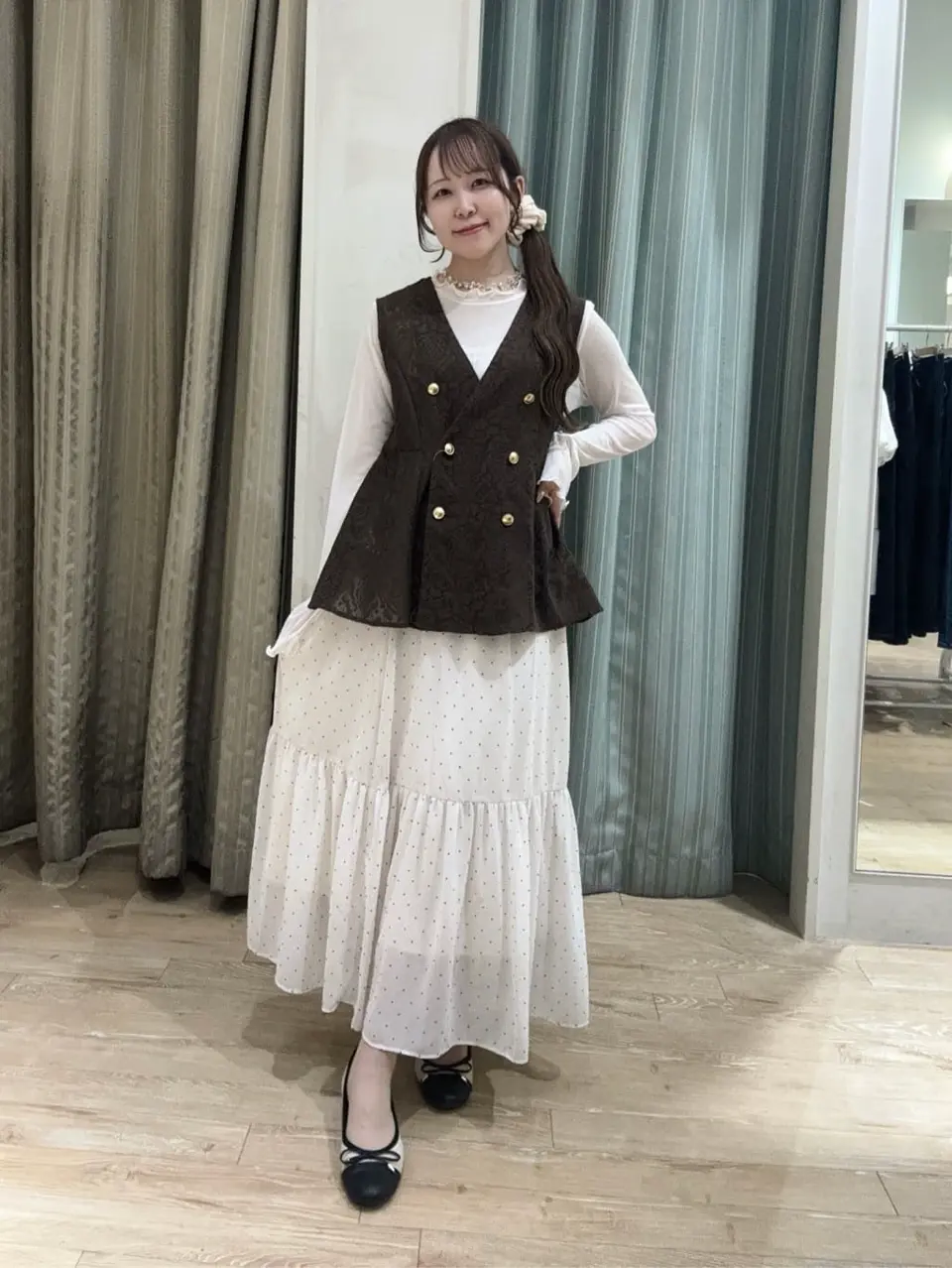 おまとめでお値下げ34000円新品♡スコットクラブ購入ベストジレ表地ウール100 100WP24H0022_x_a011.jpg