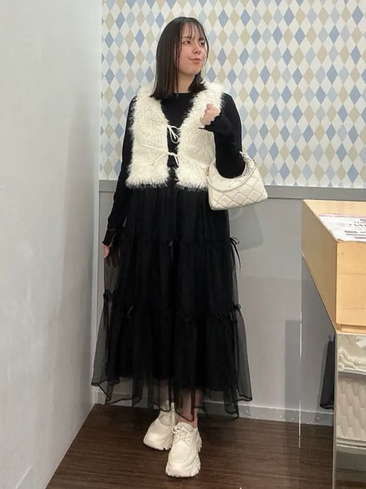 新品未使用タグ付き♡イデアルーチェスカート♡シースルーチュールティアードスカート リボンチュールティアードスカート/earth music&ecology（アース