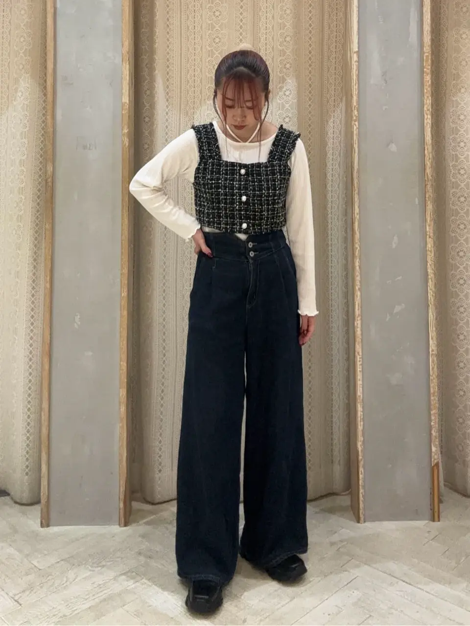新品タグ付き♡ミストレアス♡コンパクトツイードビスチェ♡ブラック フリンジツイードビスチェ/earth music&ecology（アース ミュージック