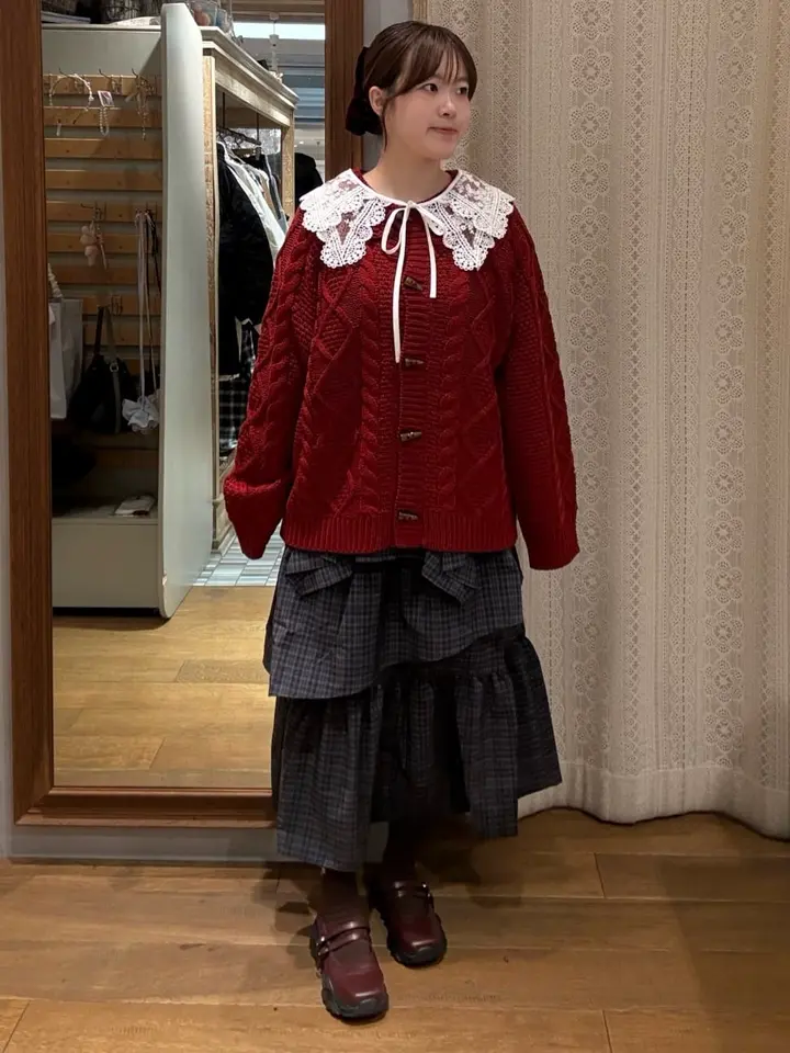 フラワーモチーフトグルボタンニットカーディガン/earth music&ecology