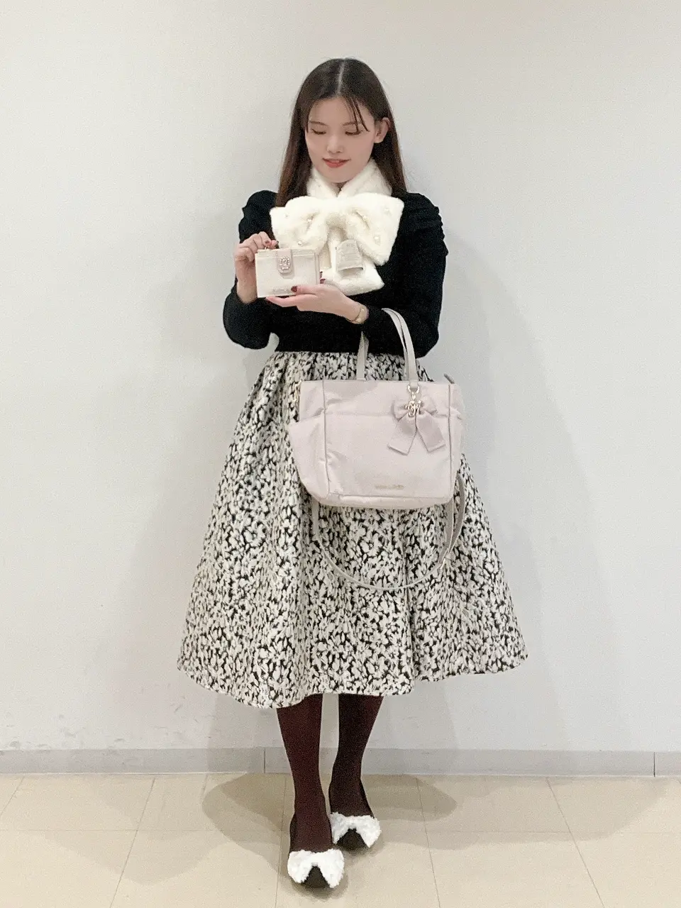 撥水加工リボンチャームマルチポケットトートS/Maison de FLEUR