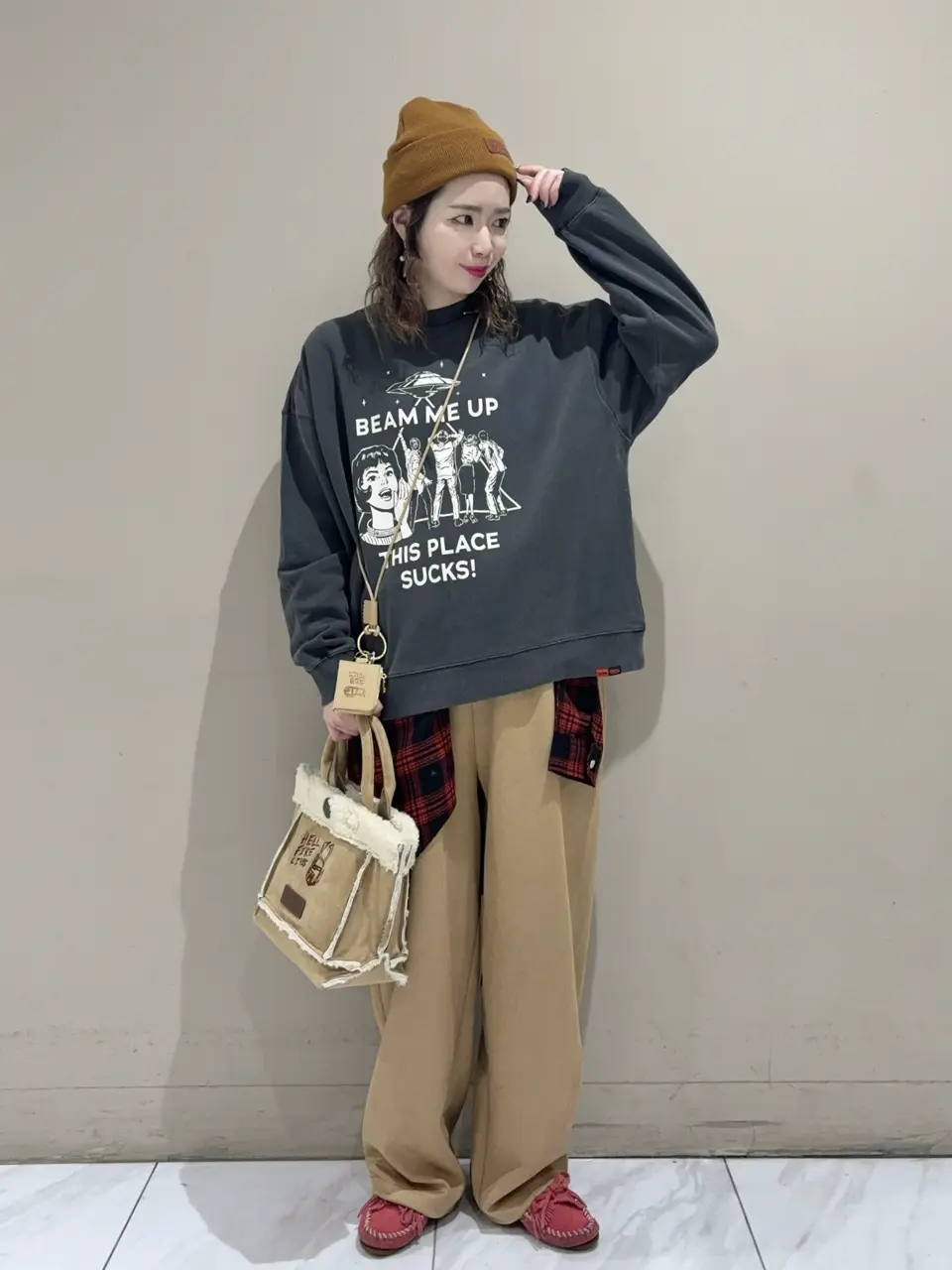 □STRANGER THINGS×MINNETONKA プリンテッドスウェット/Green Parks