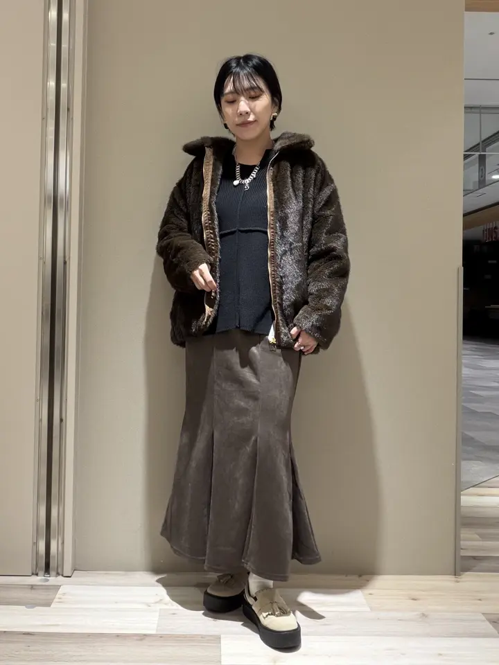 なめらかタッチスウェード調マーメイドスカート/Green Parks（グリーン