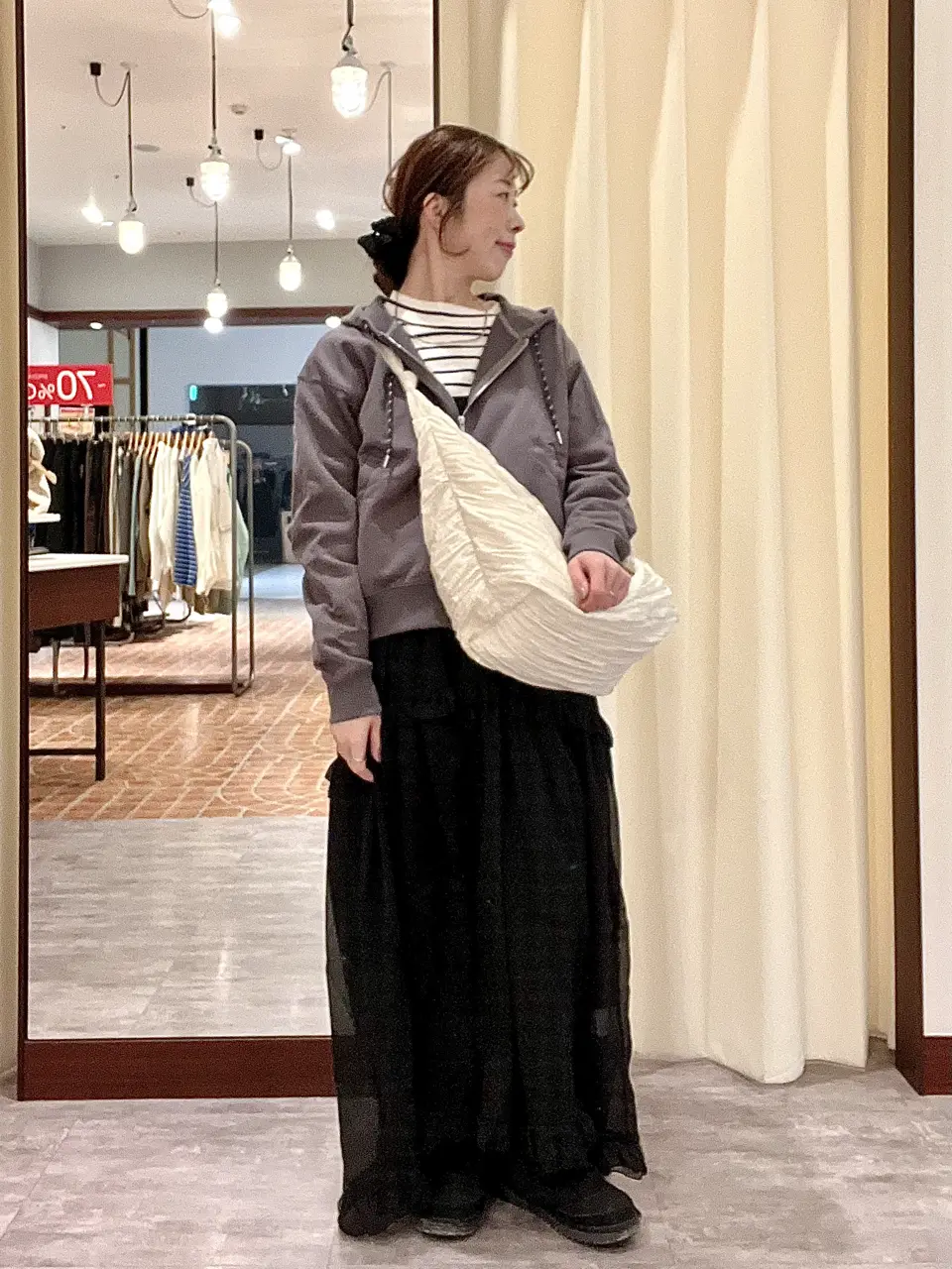 □WITH KURUMI NAKATA スウェットZIPフード/Green Parks（グリーン