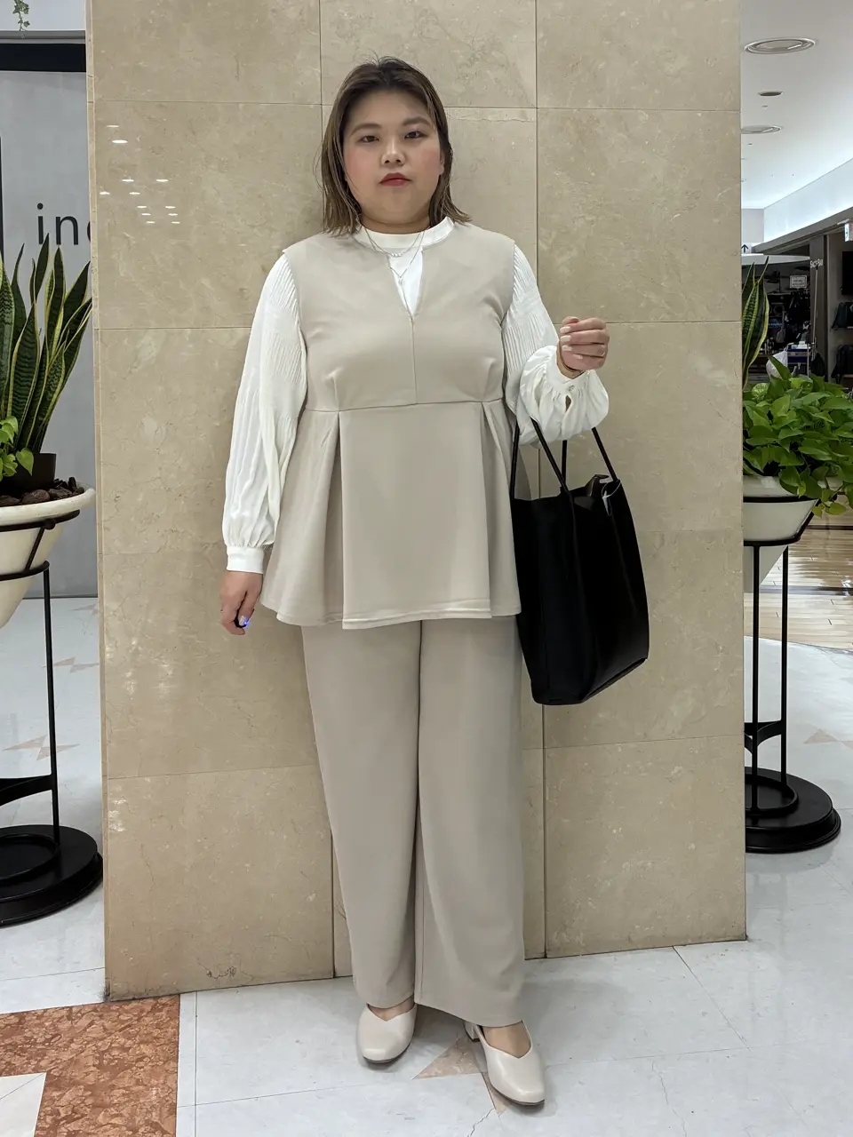 りんご様♡専用　新品タグ付◉ バックプリーツ切替ブラウス DOORS グレー エアリーダブルフリルブラウス(シャツ・ブラウス)｜トップス｜LILY