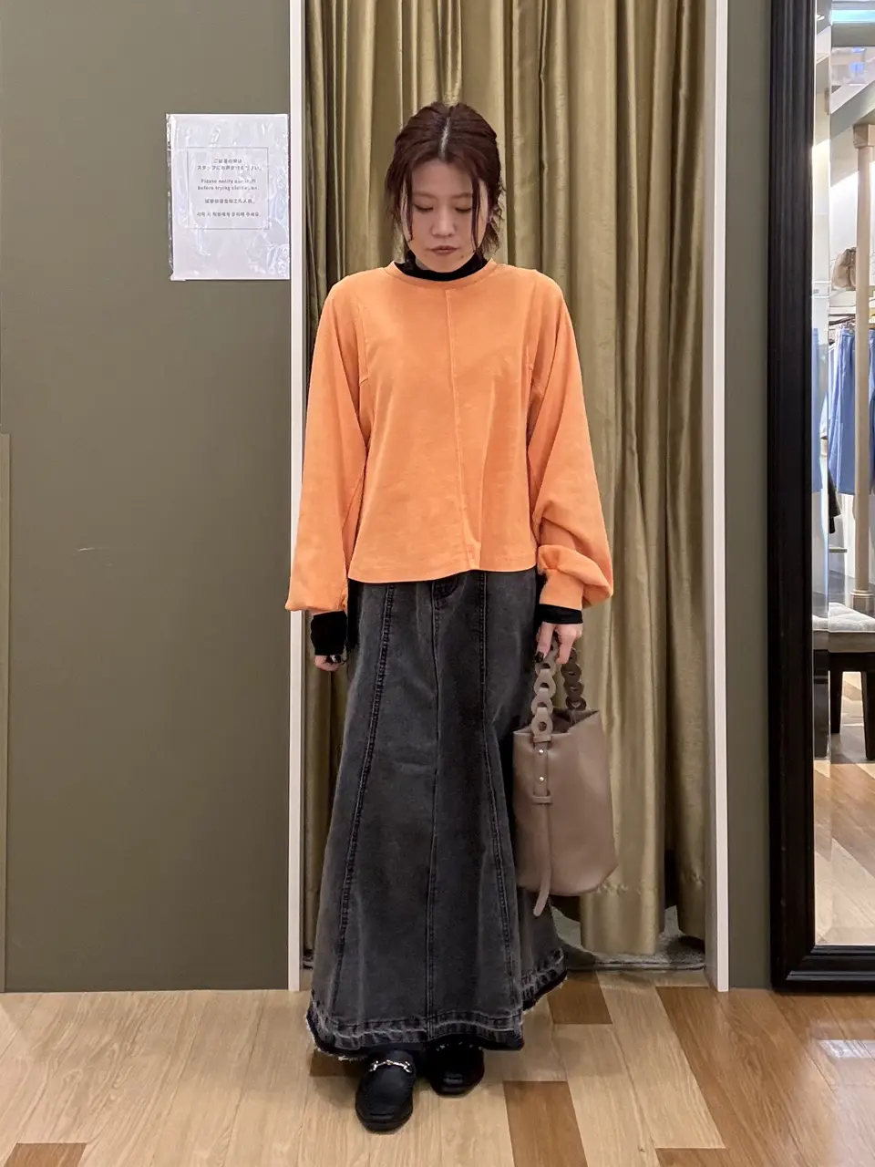 新品未着用★Ameri Vintage 黒のフレアシルエットベスト 1/24/2026の愛翔の投稿