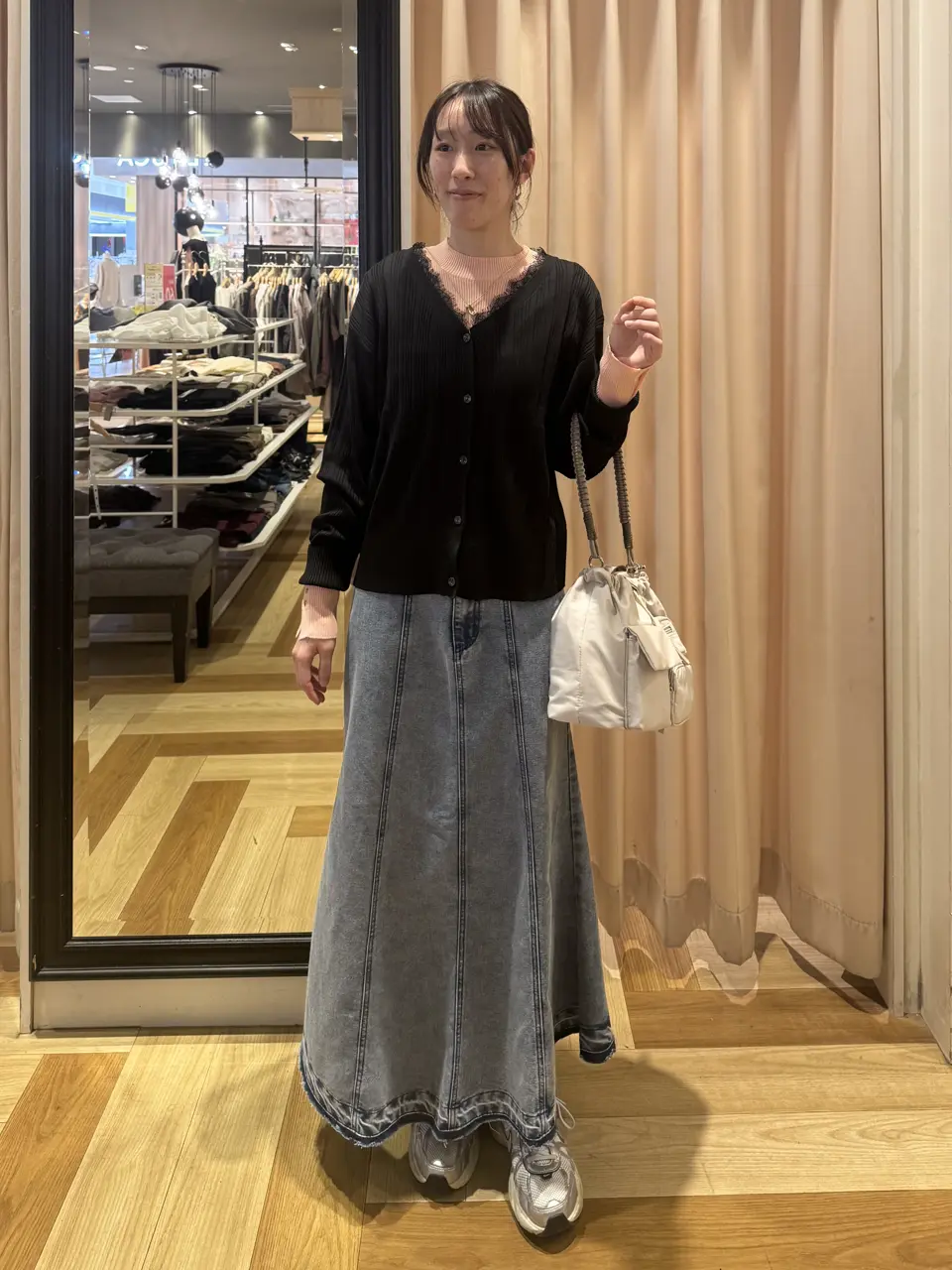 レア⁂美品⁂バラ色の暮らし⁂総レースカーディガン　ビッグカラー　ベルスリーブ レースドッキングニットカーディガン/Green Parks（グリーン パークス