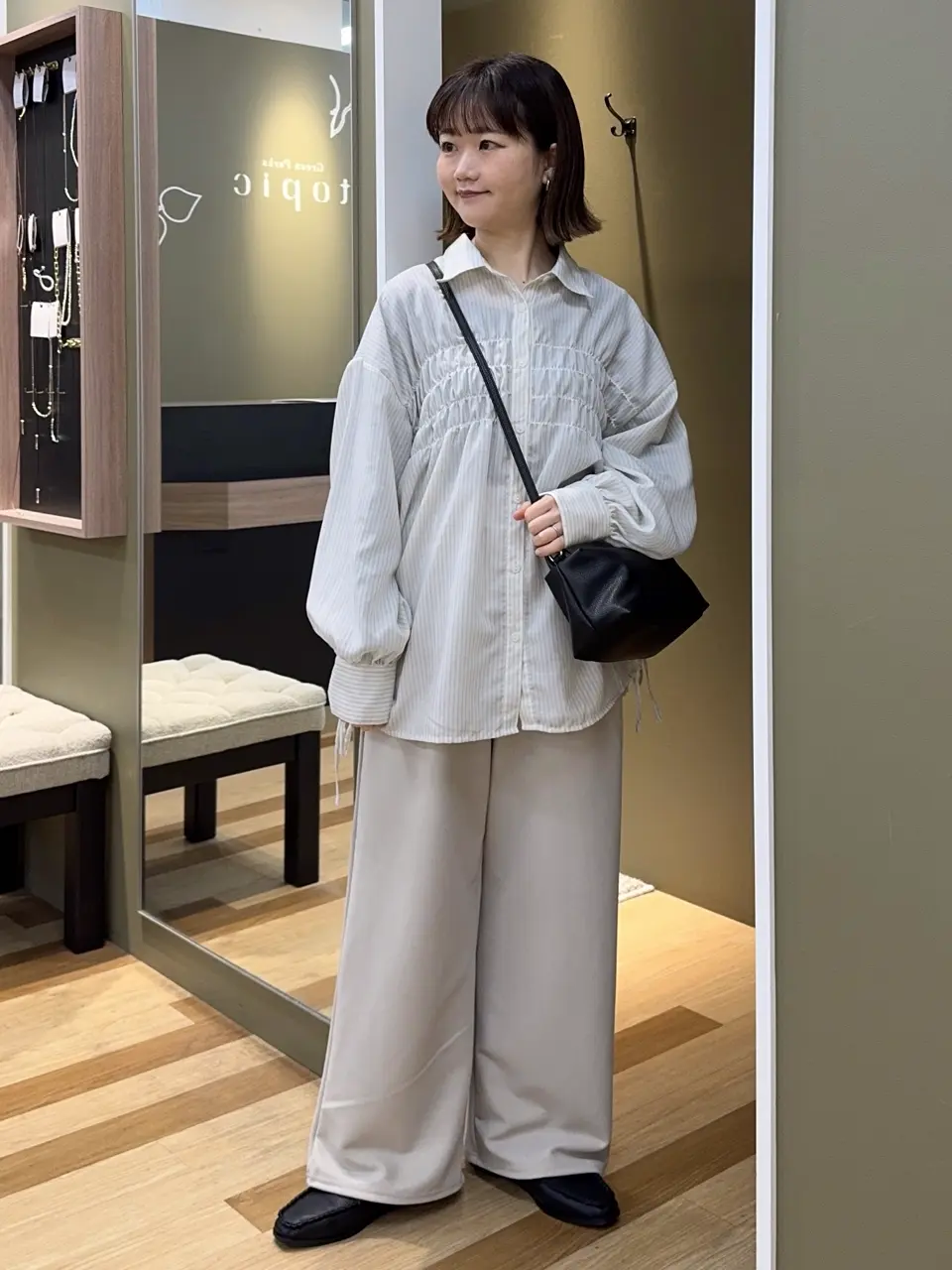 Roneparc シャーリングシャツ　グレイ　美品 脇シャーリングシャツ/Green Parks（グリーン パークス）のシャツ