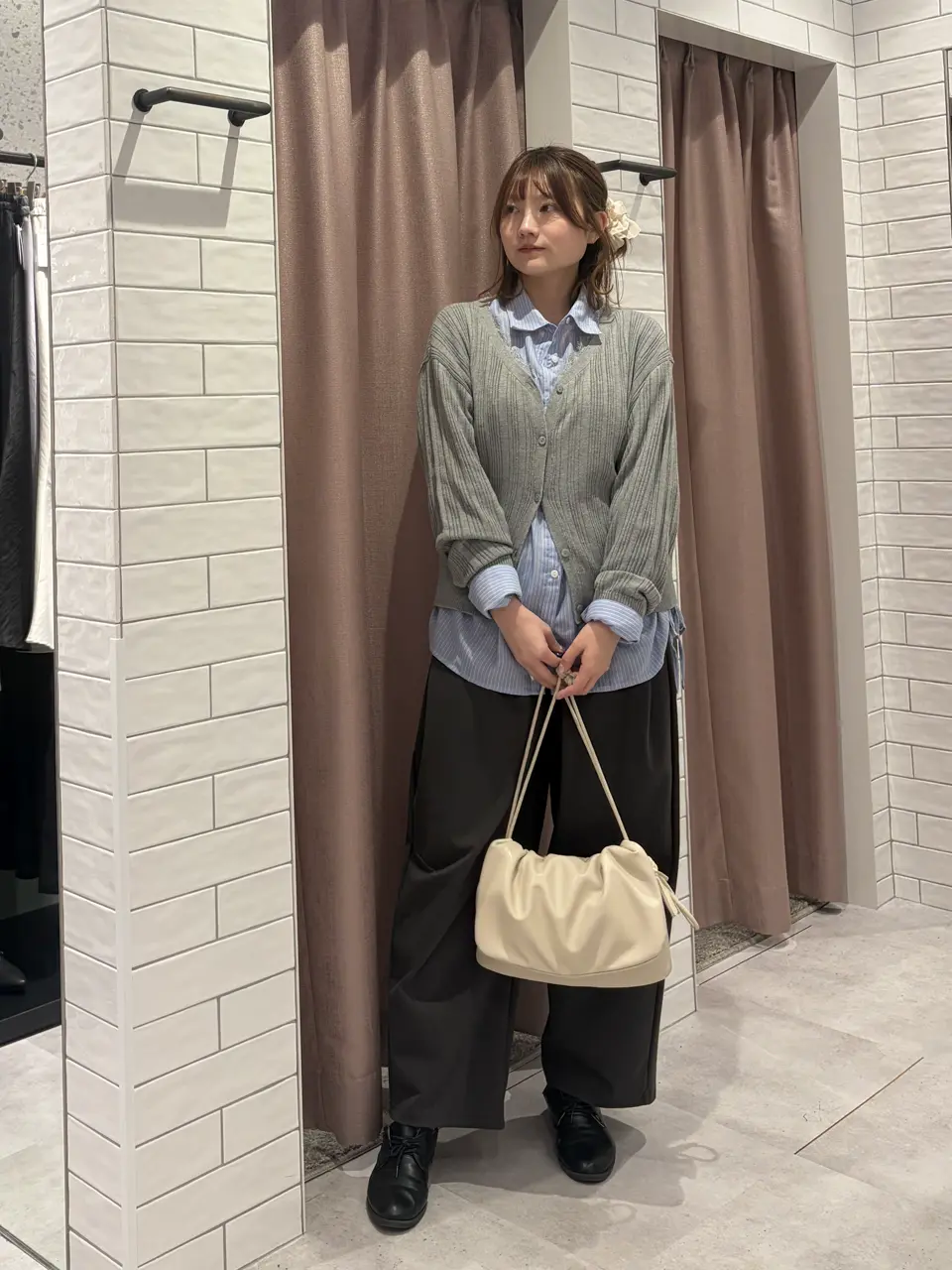 レア⁂美品⁂バラ色の暮らし⁂総レースカーディガン　ビッグカラー　ベルスリーブ レースドッキングニットカーディガン/Green Parks（グリーン パークス