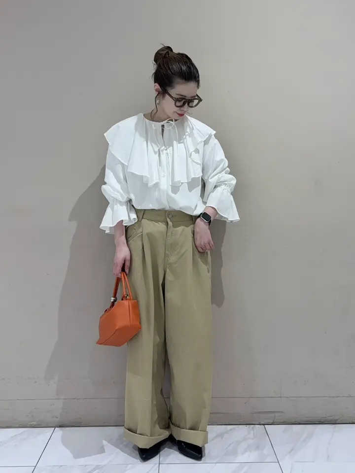 新品タグ付き♥︎スナイデル♥︎Sustainableラッフルブラウス SNIDEL（スナイデル）の「Sustainableラッフルブラウス（シャツ