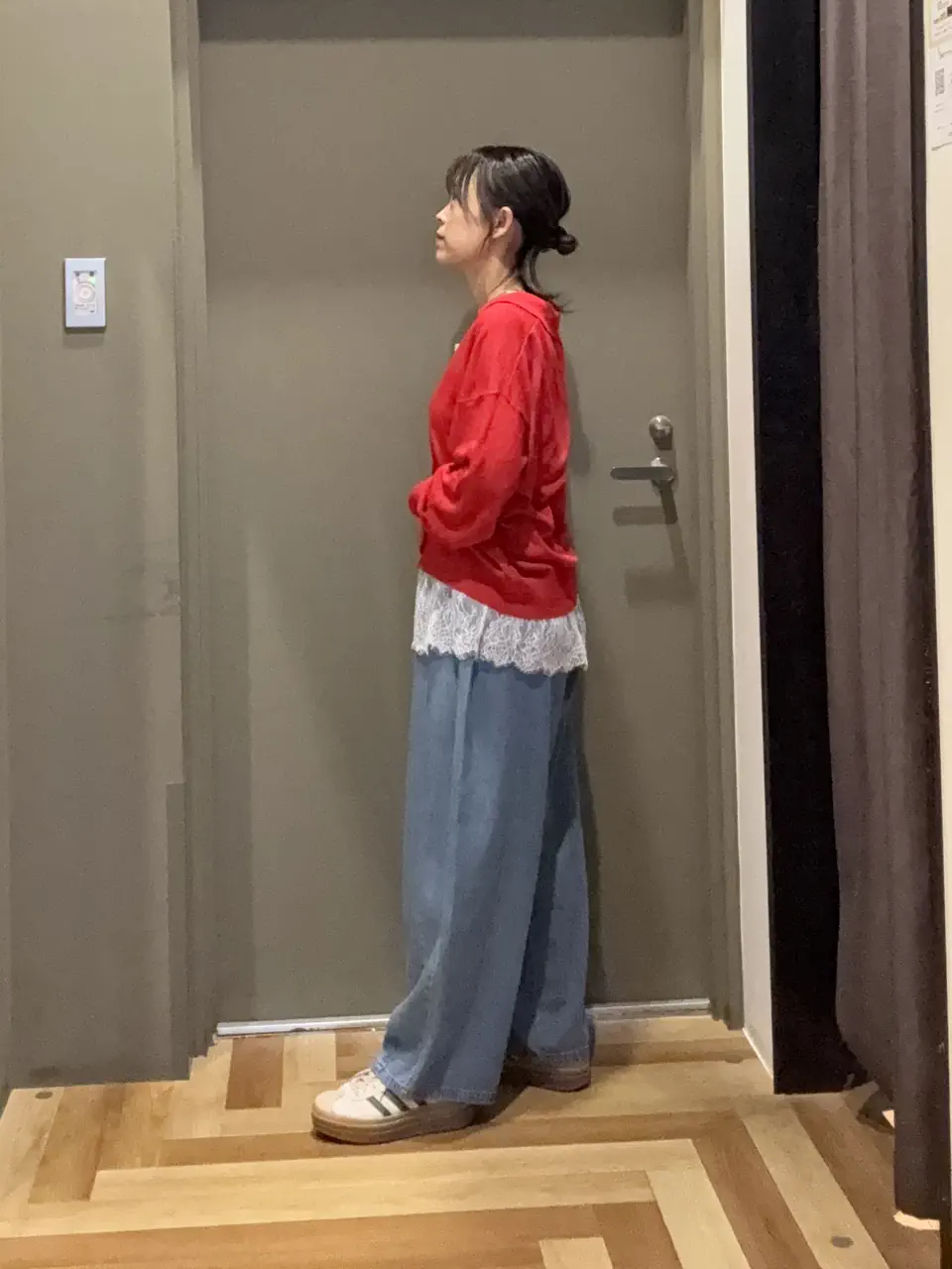 toga✨クレイジーパターンニット 異素材ドッキングトップス 赤 ストライプ 5/9/2026のtakaの投稿