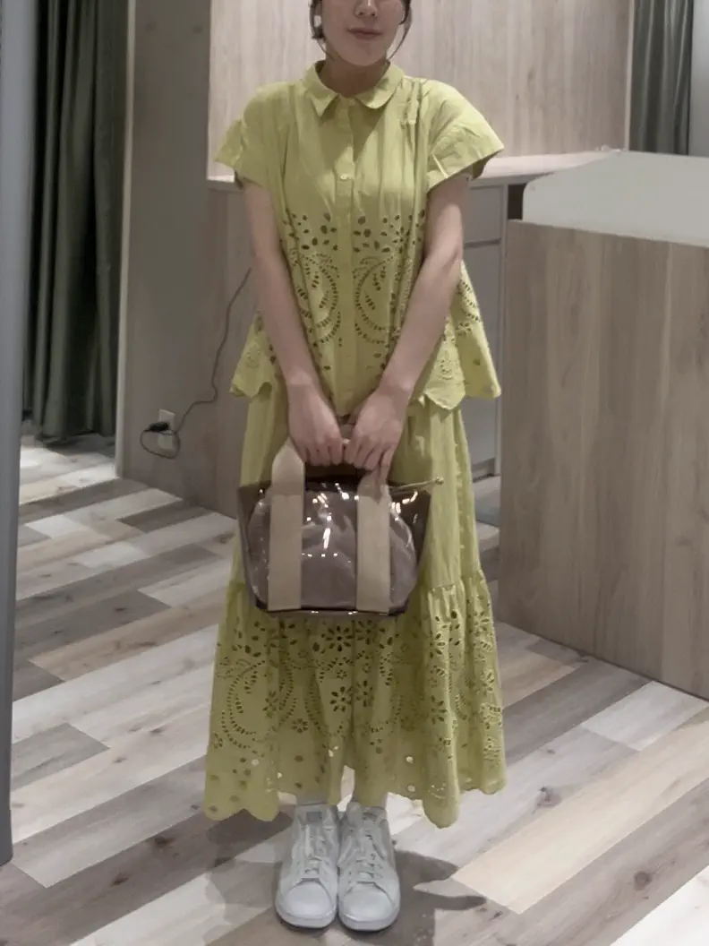 新品♡ページ限定sale♡トップスとスカートのトータル２６０００円のお品♡送料込 ペチ付スカラップ刺しゅうスカート/Green Parks（グリーン パークス
