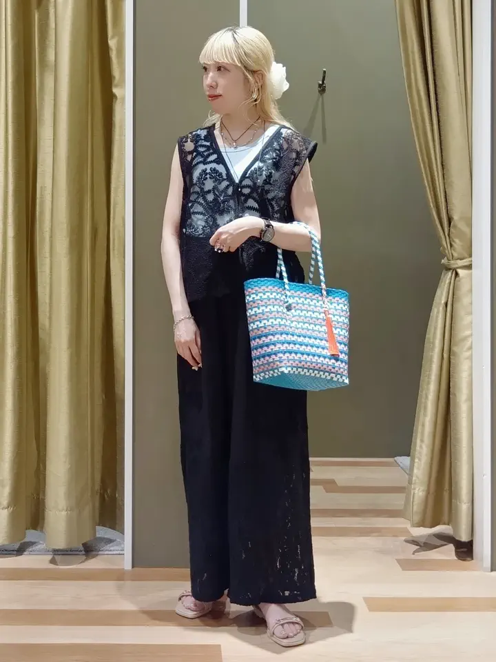 レース刺繍ベスト/Green Parks（グリーン パークス）のベスト