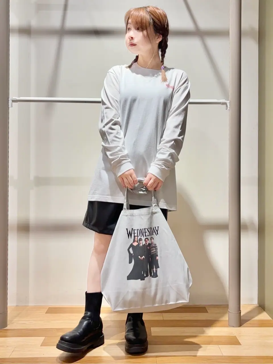 □WEDNESDAY RIPバックptロングTEE/Green Parks（グリーン パークス