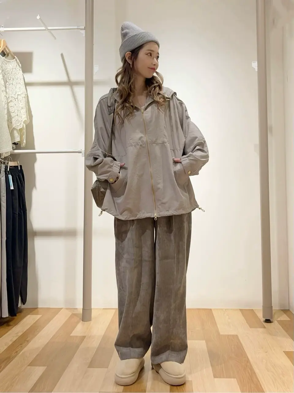 杉咲花着用✨美品ラルフローレン リネンブルゾン 淡グリーン 実寸Ｓ ミッフィーシリーズ男女兼用スクラブ半袖[ナガイレーベン製品] MFT