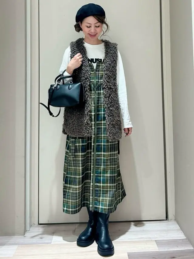 新品未開封⭐︎familiar ベレー帽 ダークグリーン チェック柄 レディースのハンチング・ベレー帽（グレー）の通販｜&mall（アンド