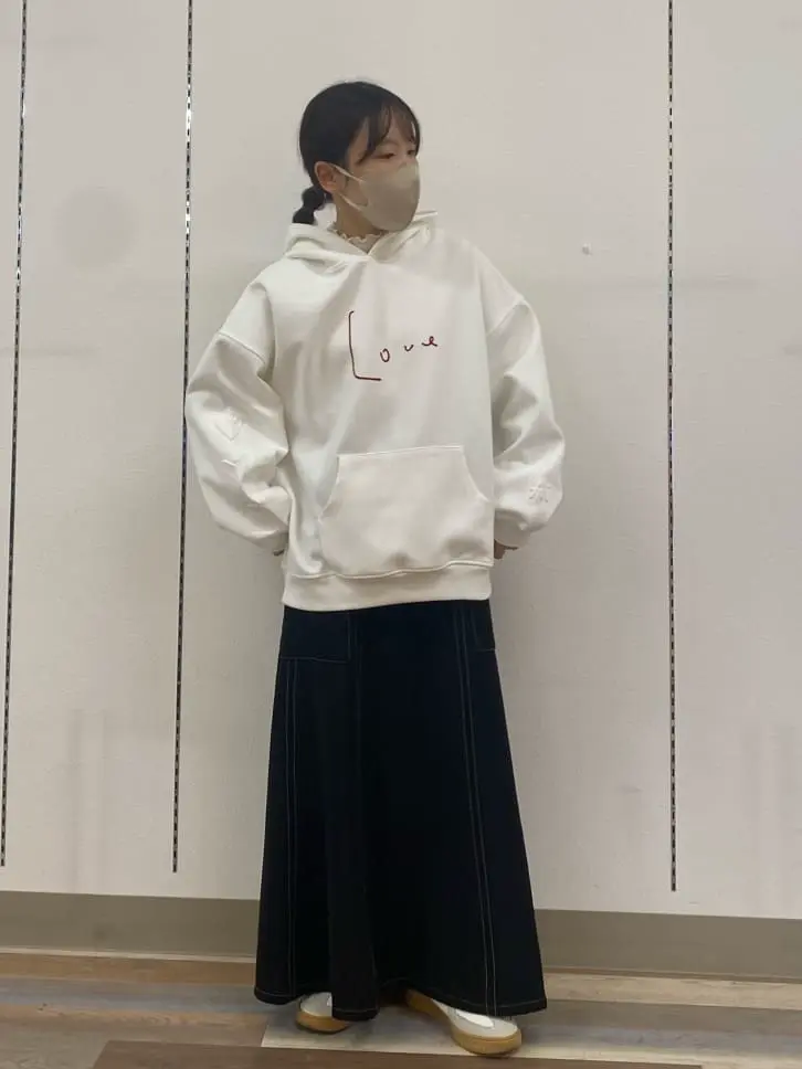 □高橋愛×GreenParksロゴパーカー/Green Parks（グリーン パークス）の