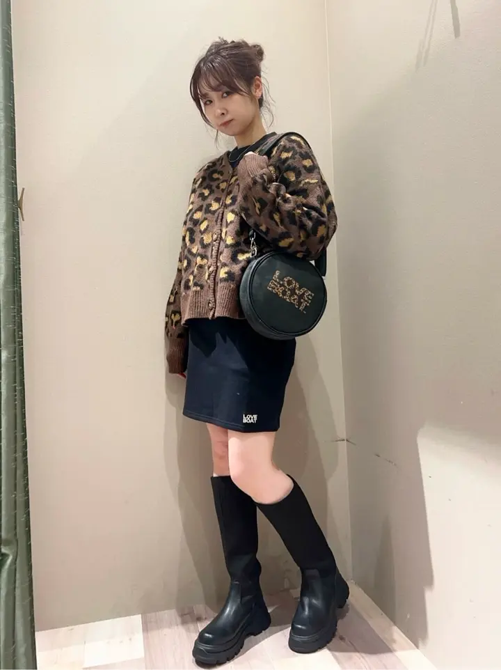 □LOVEBOAT ロゴ刺繍ニットカーディガン/Green Parks（グリーン