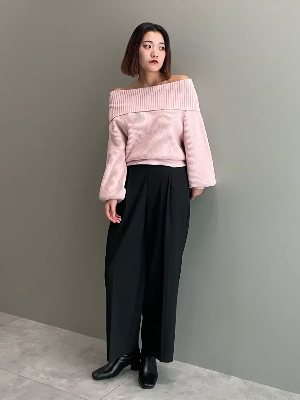 オフショルダーニット/AnriettMusée（アンリエットミュゼ）のニット