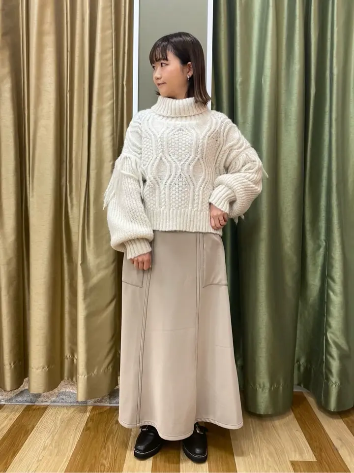 swing by フリンジタートルニット/Green Parks（グリーン パークス）の