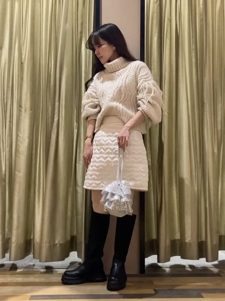 swing by フリンジタートルニット/Green Parks（グリーン パークス）の