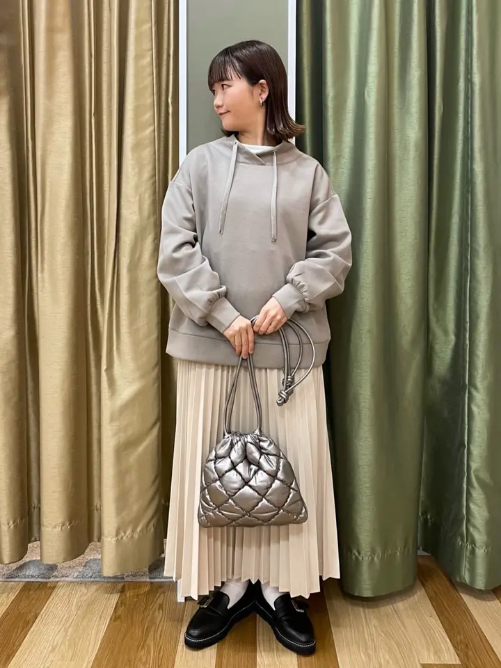 ダンボール抜け襟プルオーバー/Green Parks（グリーン パークス）の