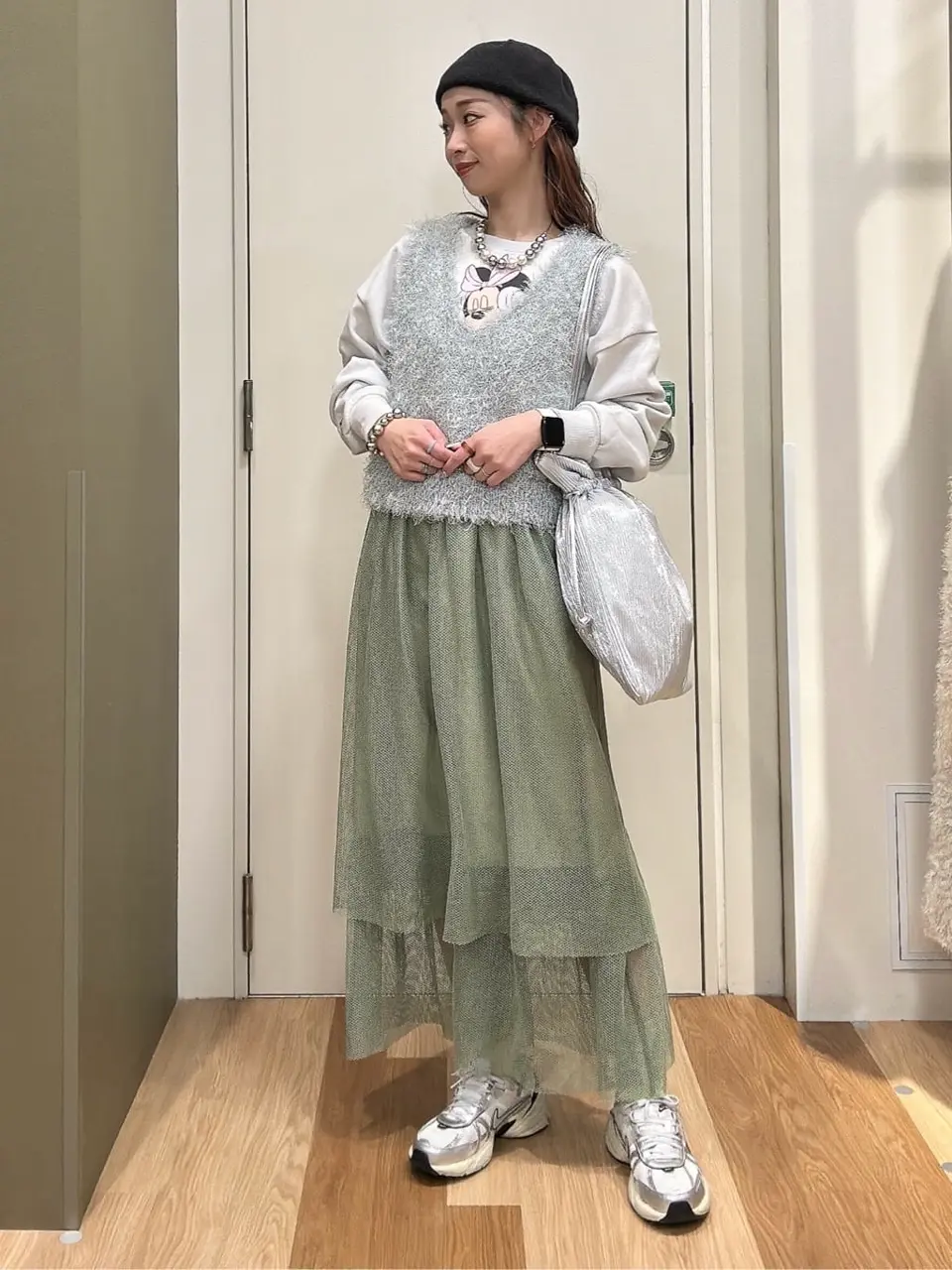 ミッキー＆フレンズ/ラメ裏毛ショートプルオーバー/Green Parks