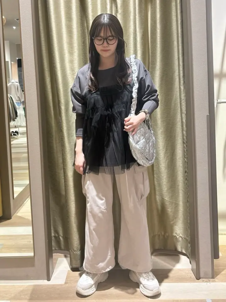 【美品】SONO 2024 チュチュール　ハイブリッド　プルオーバー　パール　黒 ELENCARE DUE チュールレイヤープルオーバー/Green Parks（グリーン