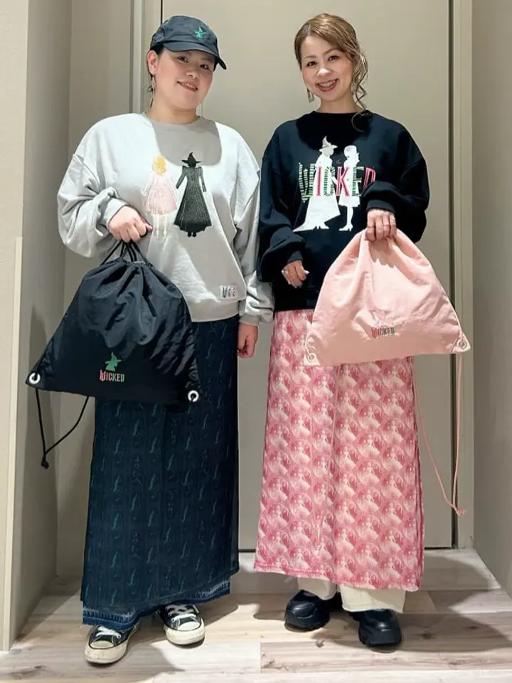 □WICKED アート刺繍スウェット/Green Parks（グリーン パークス）の