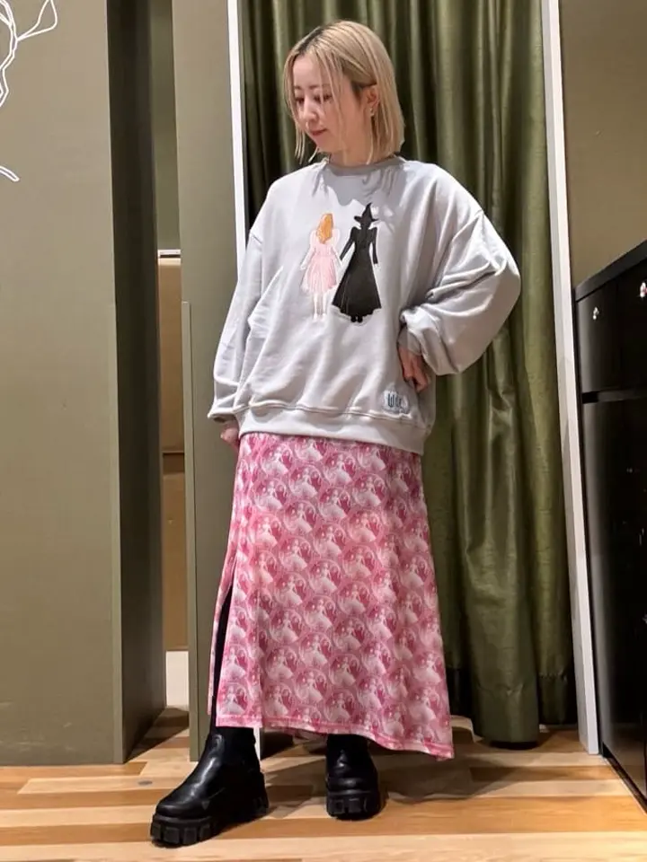 □WICKED アート刺繍スウェット/Green Parks（グリーン パークス）の