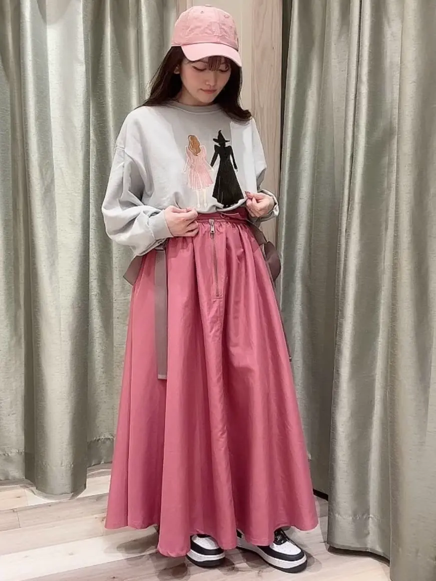 □WICKED アート刺繍スウェット/Green Parks（グリーン パークス）の