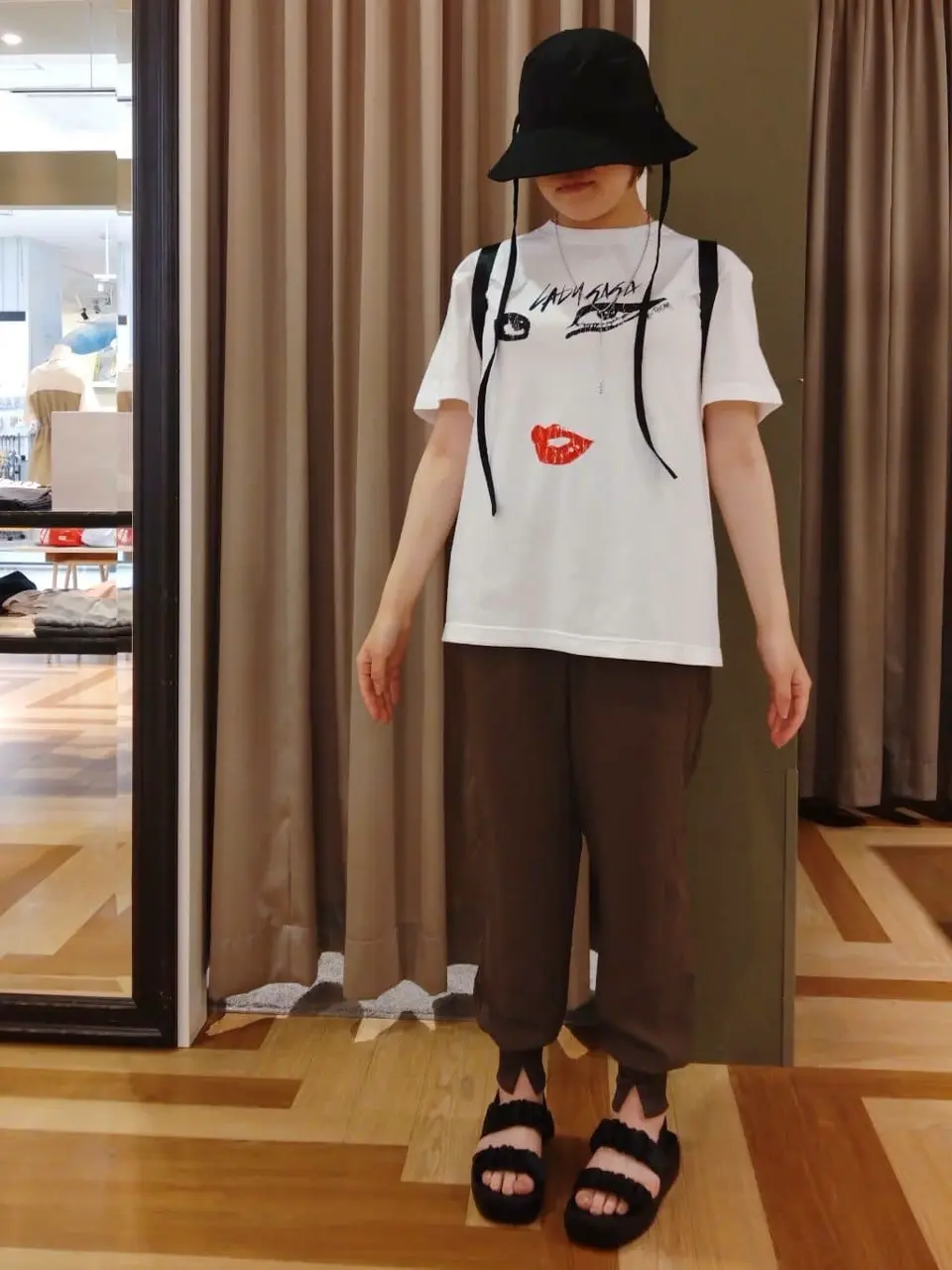 □LADY GAGA-F TEE/Green Parks（グリーン パークス）のTシャツ