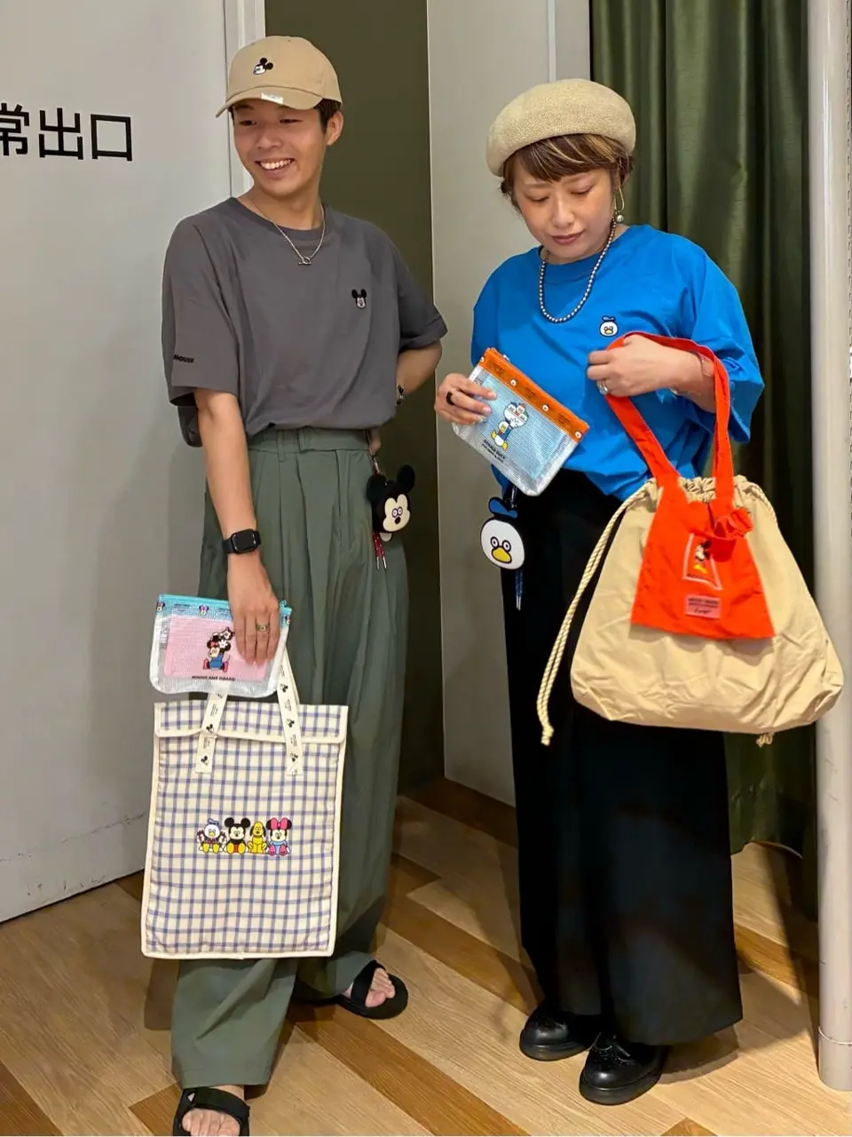 Mickey friend / クリアポーチ/Green Parks（グリーン パークス）の