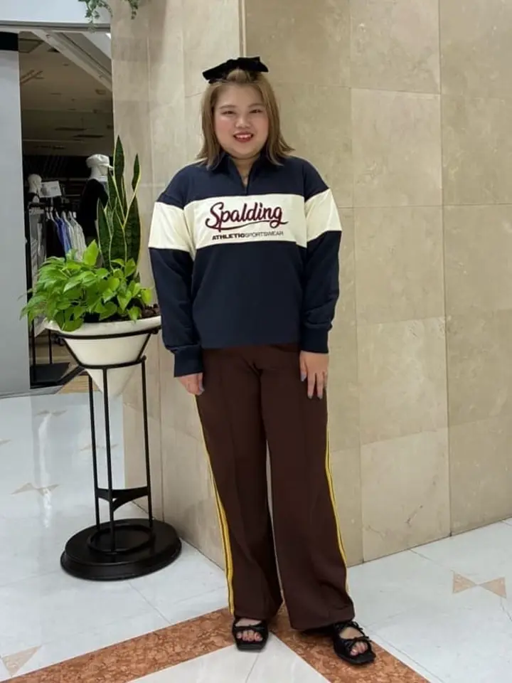 SPALDING別注 ハーフZIPスウェット/Green Parks（グリーン パークス