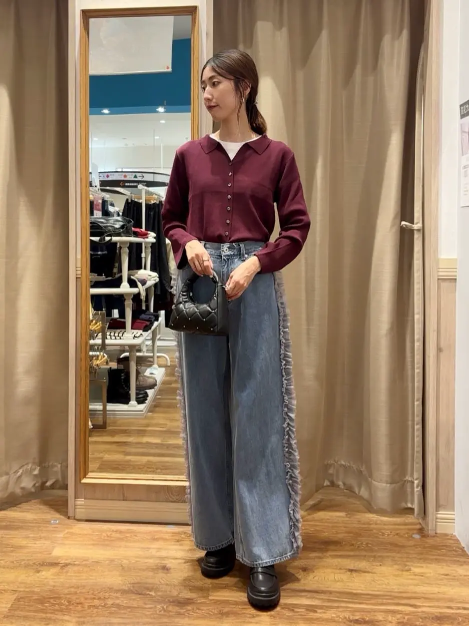 未使用　イデアルーチェ　インディゴオールインワン　パンツ　オブリ　デニム サイドチュールデニムパンツ/earth music&ecology（アース