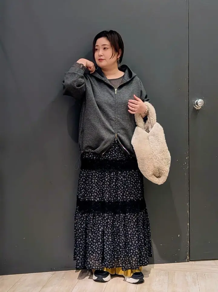 こっぱ 様 2点おまとめ。黒地にリーフサークル(^^)五福のかんたん美容衿♡ メッシュ長袖ゆるカットプルオーバー/Green Parks（グリーン パークス