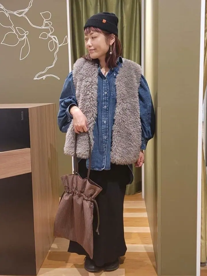 andmikka.ラメベロアプリーツ巾着バッグ/Green Parks（グリーン