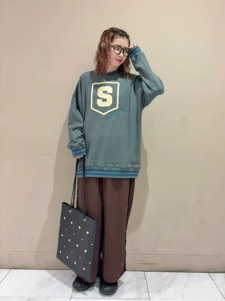 □ESCAR サイドミニフリルワイドパンツ/Green Parks（グリーン