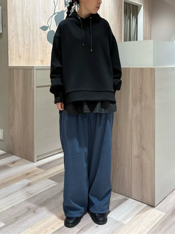 ダンボール抜け衿プルオーバー/Green Parks（グリーン パークス）の