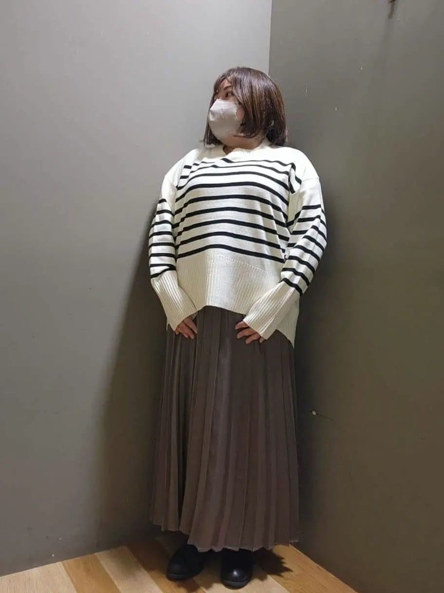 サテン変形プリーツスカート/Green Parks（グリーン パークス