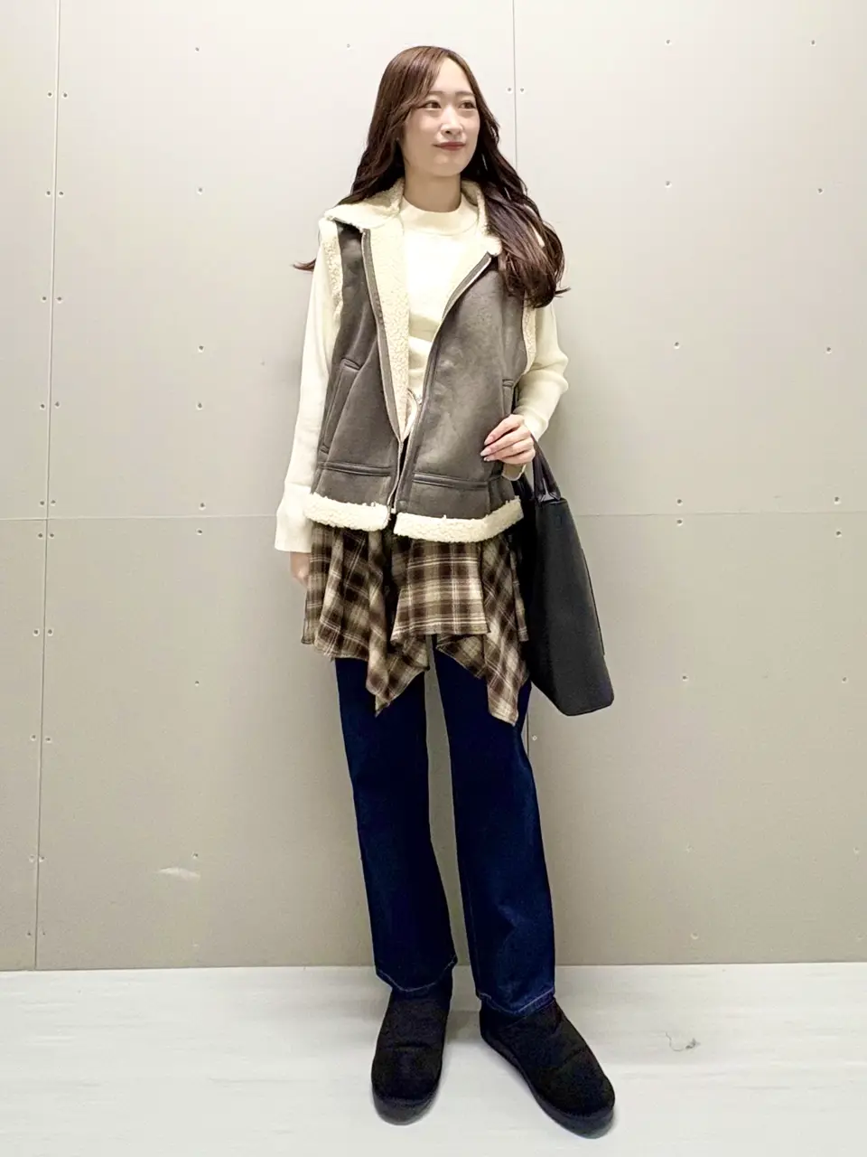 【美品】45R ムートン切替デザイン ダウンベスト アイボリー サイズ1 ムートンライクベスト/AMERICAN HOLIC（アメリカンホリック）のベスト