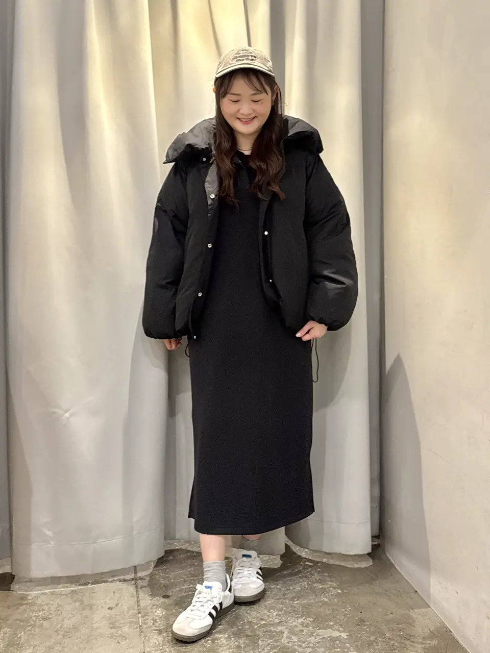 ライン入りポンチワンピース/AMERICAN HOLIC（アメリカンホリック）の