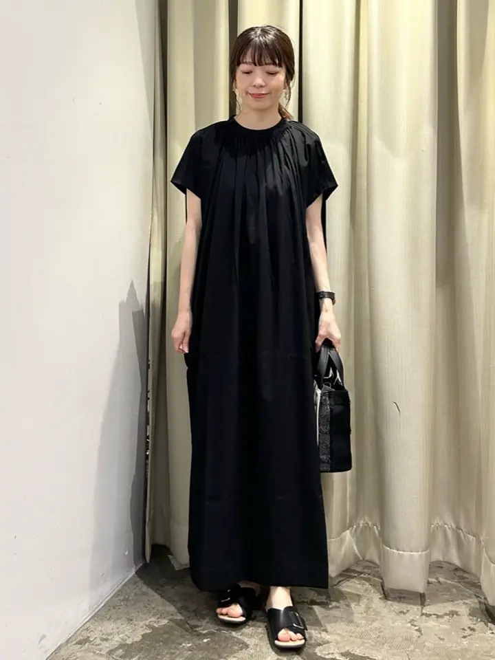 接触冷感丈違いフレンチスリーブワンピース/AMERICAN HOLIC