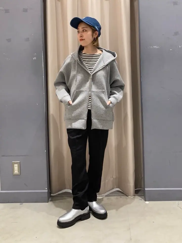 ダンボールポンチZIPパーカー/AMERICAN HOLIC（アメリカンホリック）の