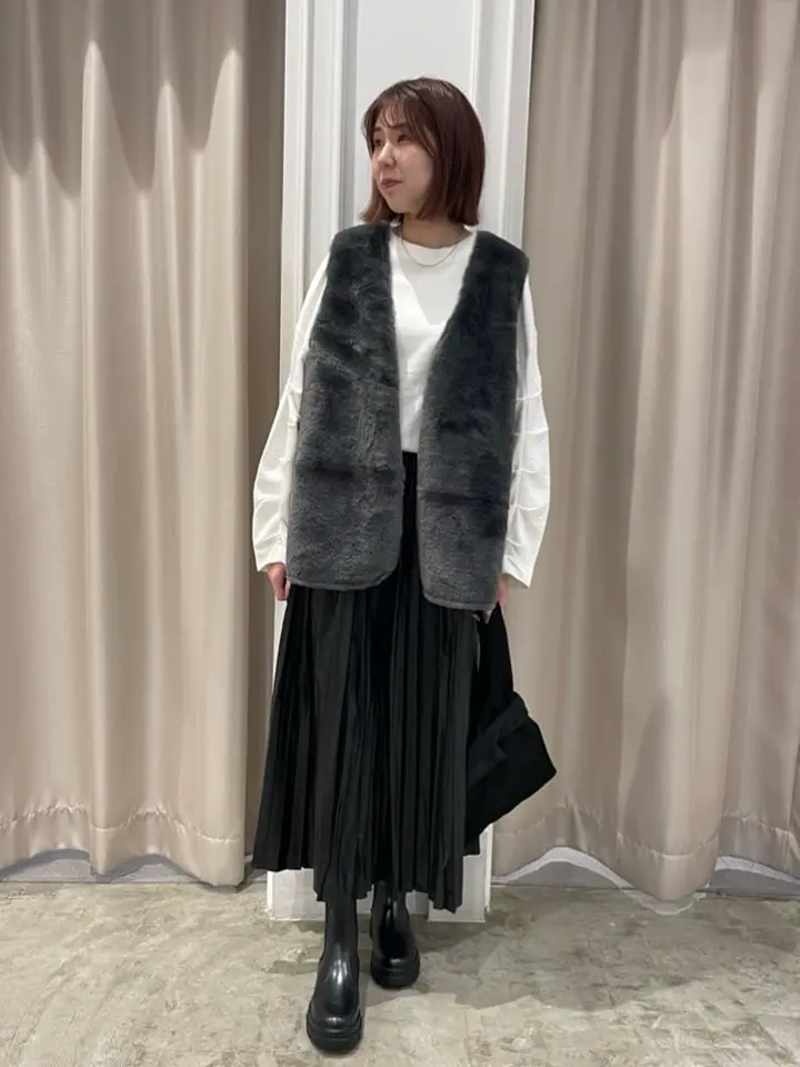 丈違いフェイクファーベスト/AMERICAN HOLIC（アメリカンホリック）の