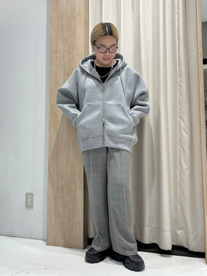 ダンボールポンチZIPパーカー/AMERICAN HOLIC（アメリカンホリック）の