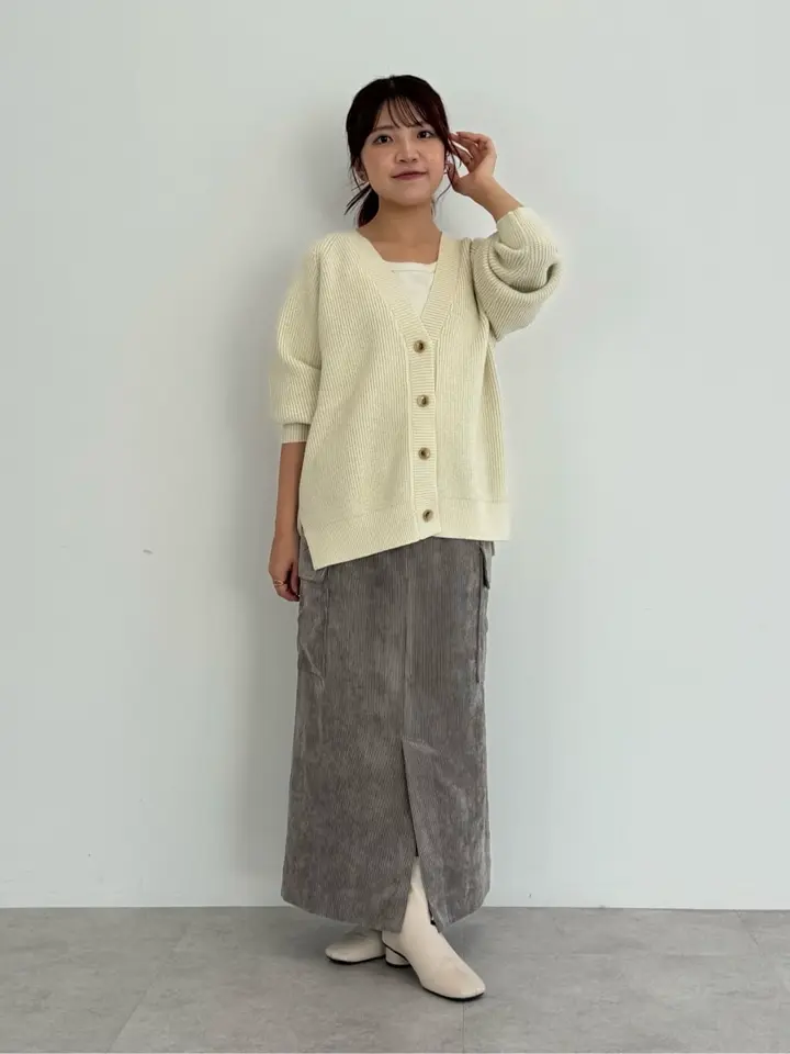 WEB限定・小柄女性向け】バイパチラメ入りVネック片畦ニット