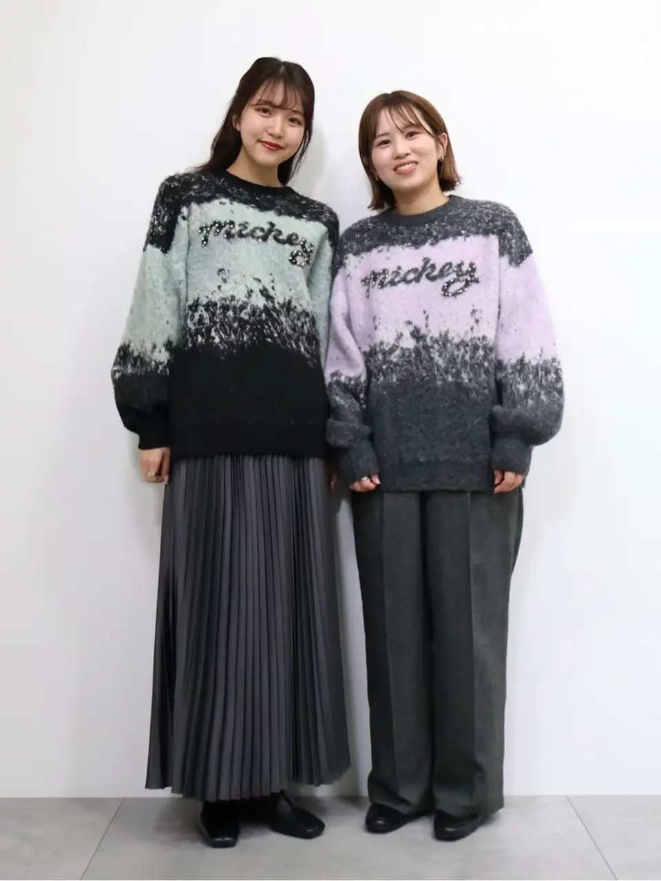 G/FORE 人気新スニードグラデーションロゴセーター　タグ付き新品未使用 G/FORE ジーフォア ロゴデザイン クルーネックセーター - メルカリ